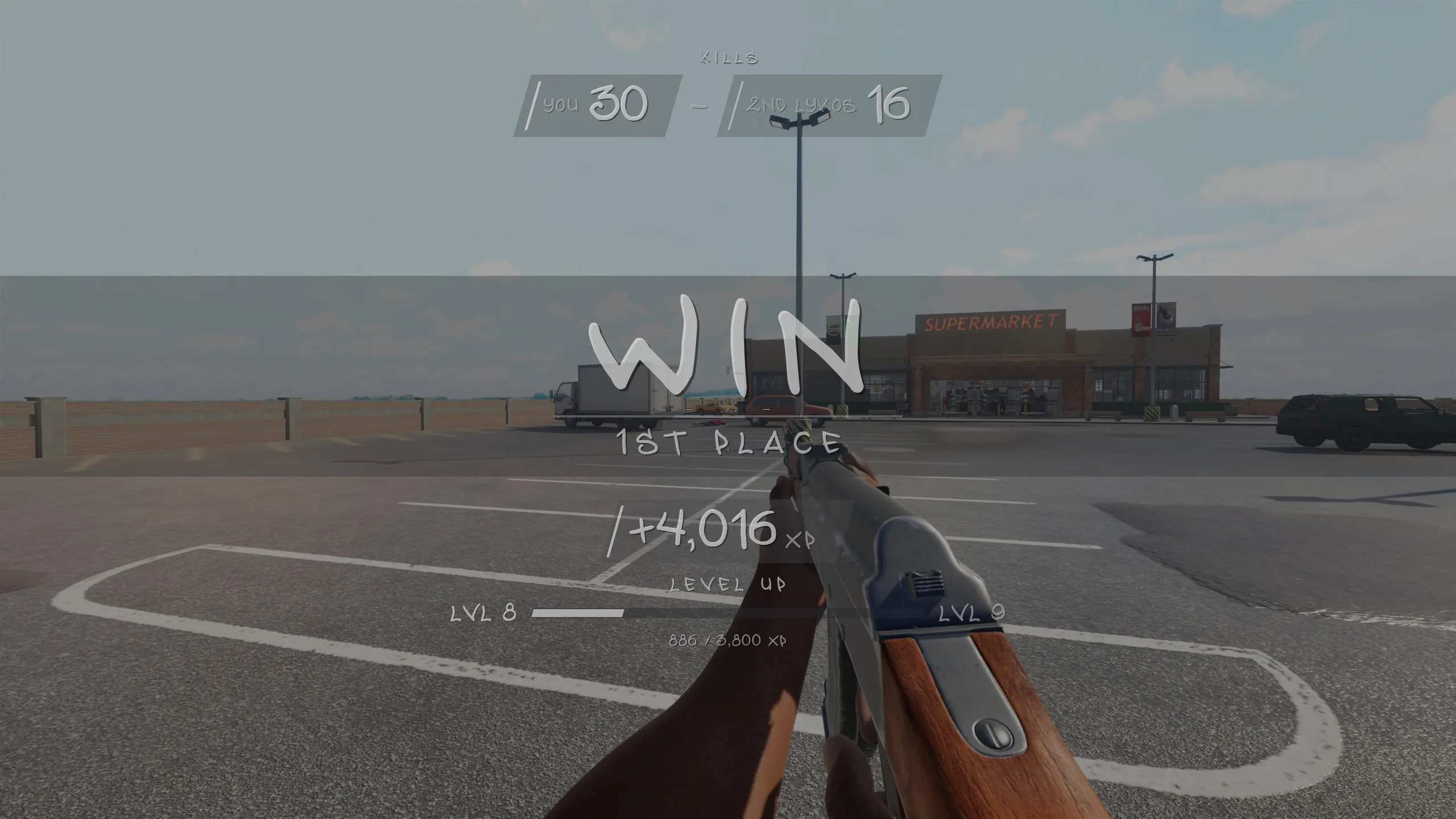 End-of-match victory overlay with an XP reward and a player level progress bar.